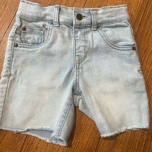 Cat & Jack Denim White Washed Toddler shorts 3T